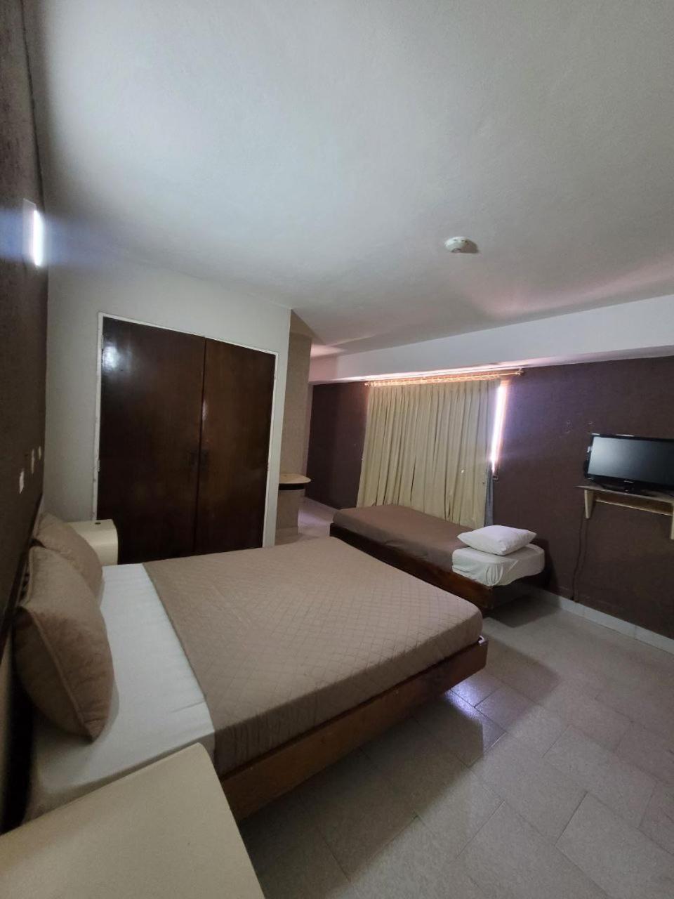 Hotel Jupiter El Morro de Barcelona Esterno foto